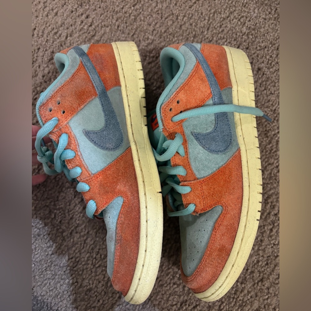 Nike Dunk Low SB 'Orange Emerald Rise' 11 men